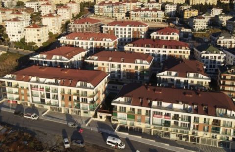 HCC-IST-349 Şehri Beyaz Sitesi